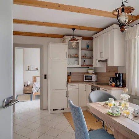 In Oed-oehling Near Danube River Apartment