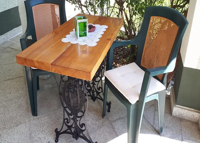 In Oed-oehling Near Danube River * Mauer bei Amstetten